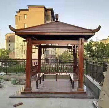 防腐木涼亭